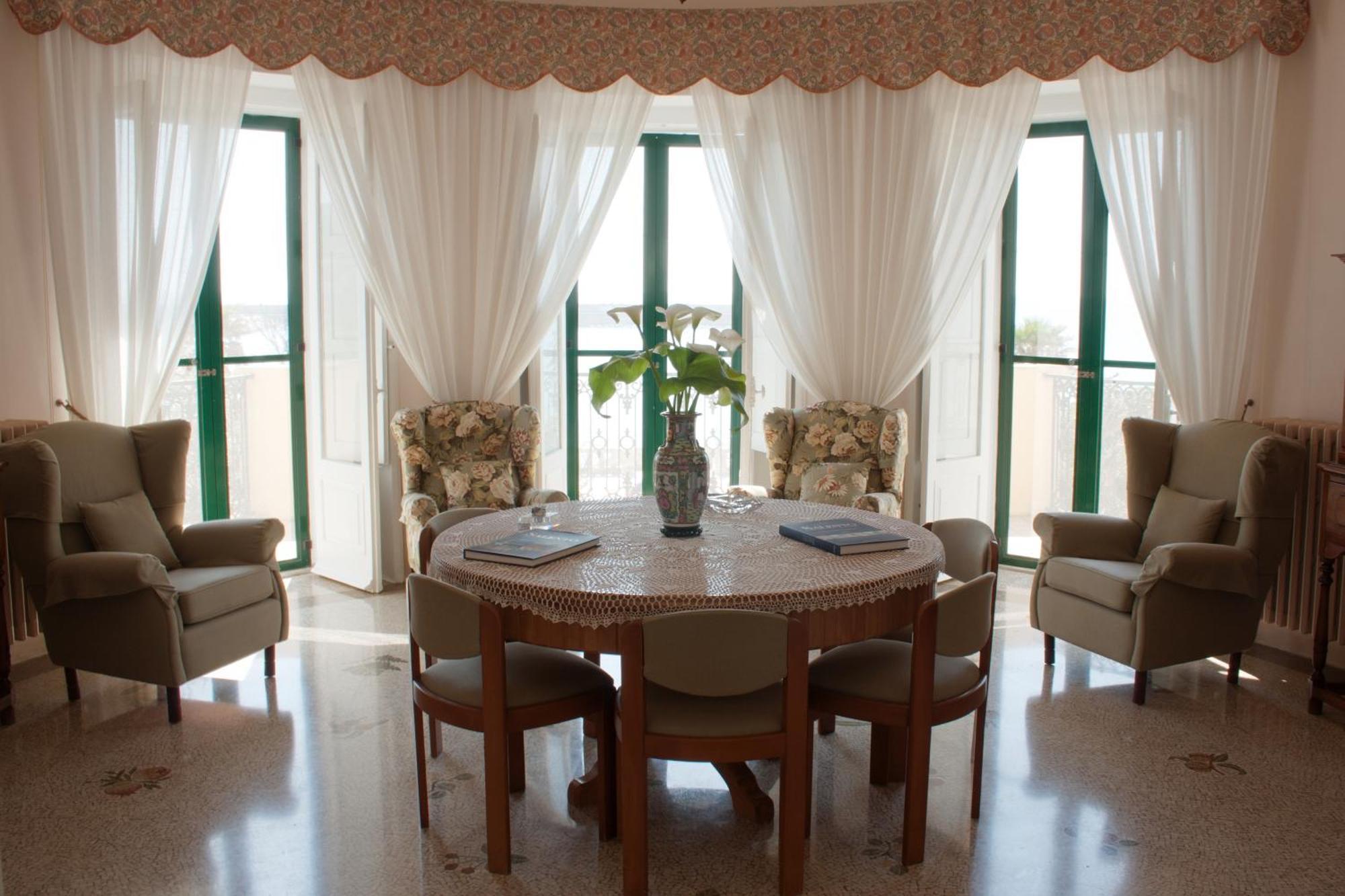 Villa La Meridiana - Caroli Hotels 레우카 외부 사진